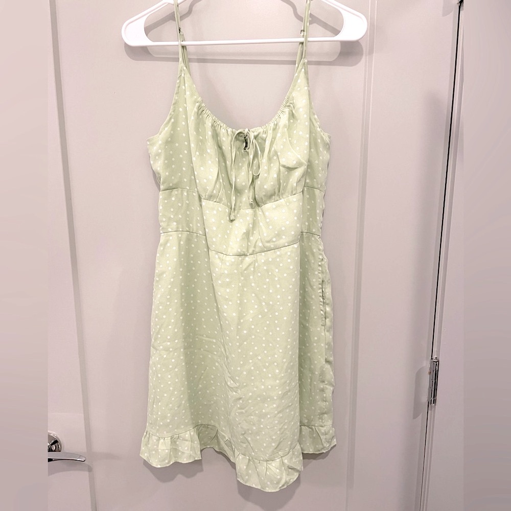 SZ L Abercrombie & Fitch mint green polkadot dress